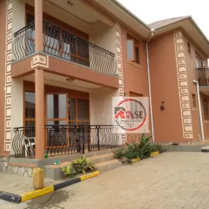 27603836_MTYwMC0xMjAwLTU4NTRlZjZmM2M