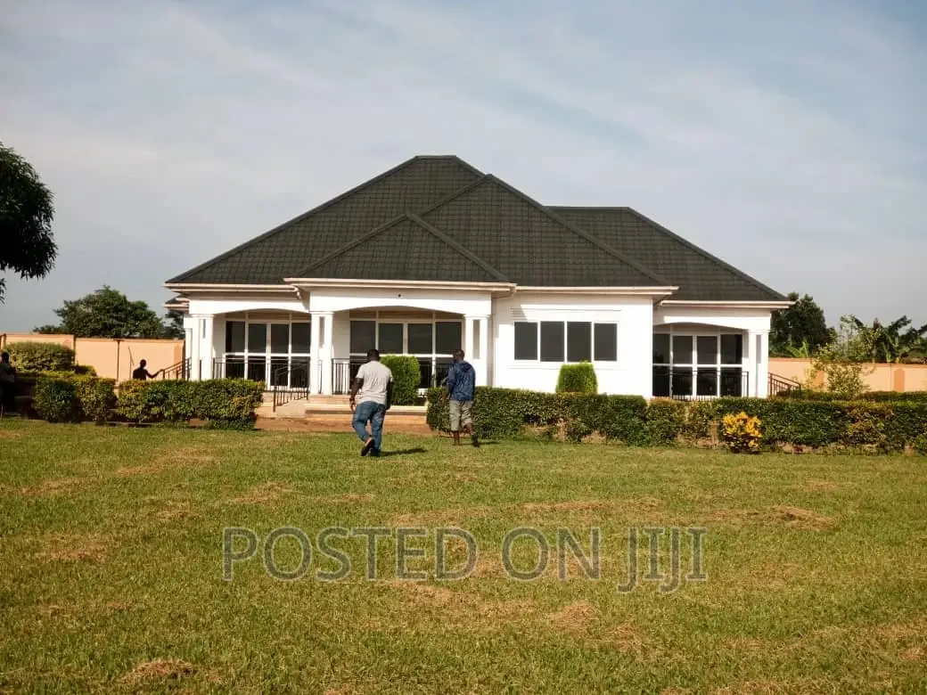 18995745_MTA0MC03ODAtYWMwYjgxYTY3NS0x